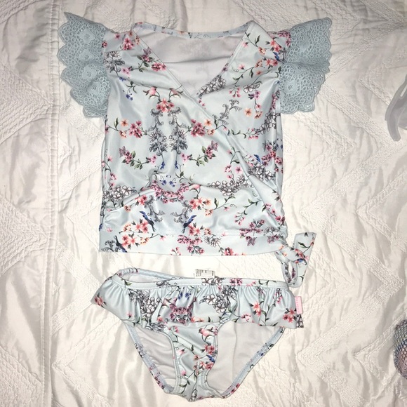 SEAFOLLY GIRL SWIMSUIT!! #summer #kids #fun - Picture 1 of 3